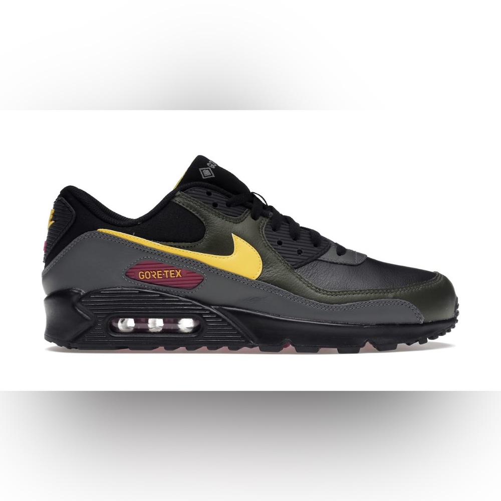 Brand New w/ Tags : Nike Air Max 90 GTX : Men’s 8.5